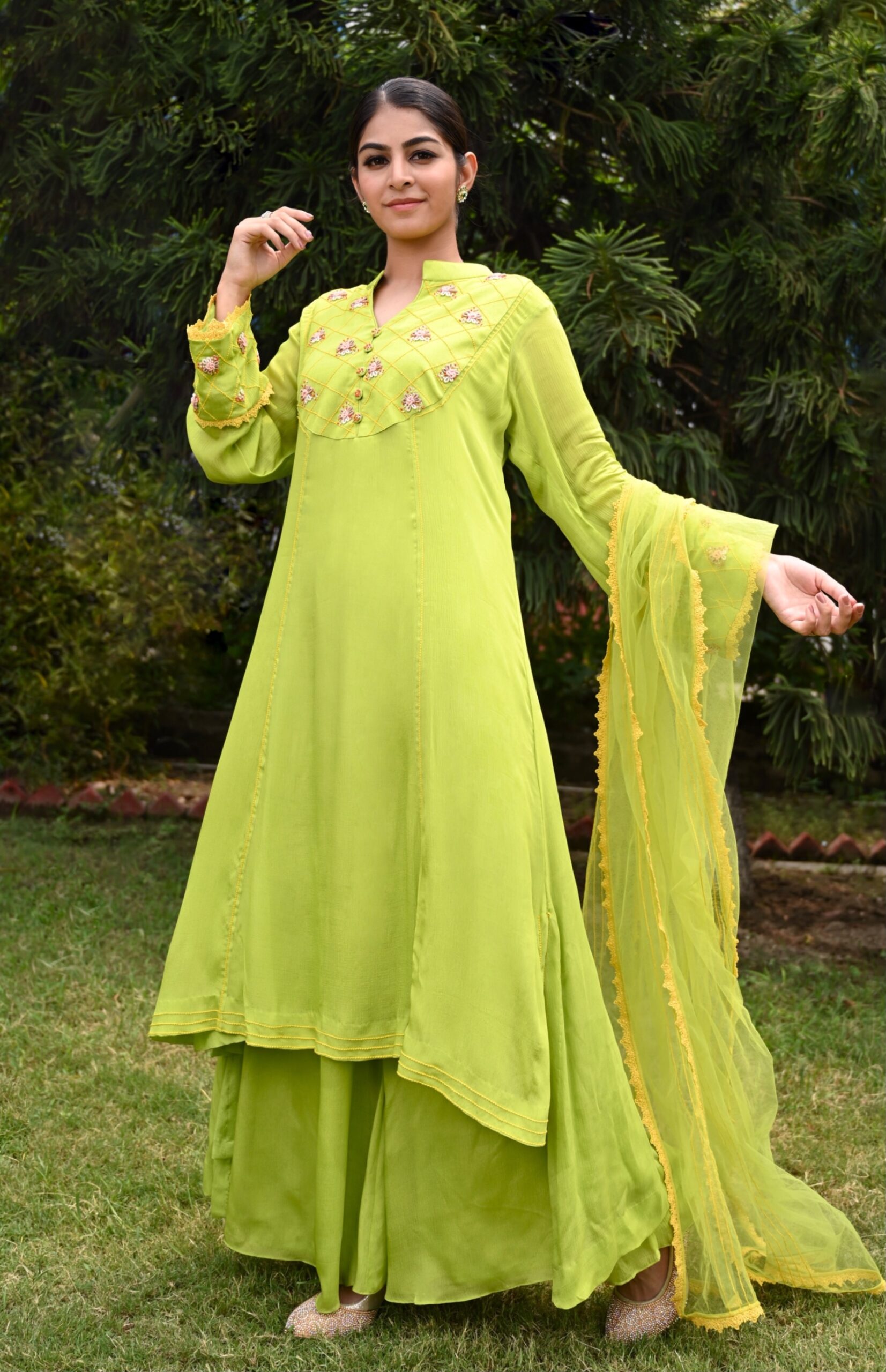 Buy Parrot Green Zariwork Shimmer Designer Salwar Suit - Koskii